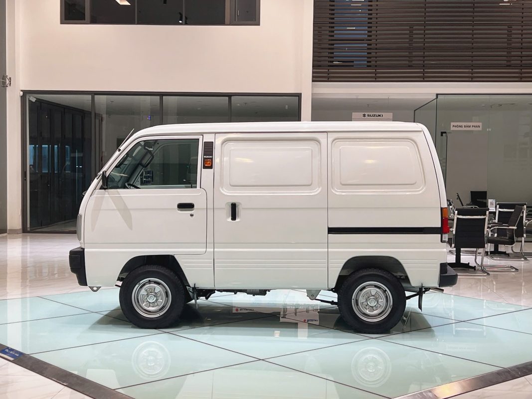 Thân xe Suzuki Blind Van (Suzuki cóc)